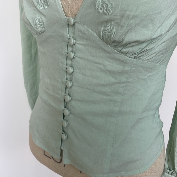 Reformation The Lawrence Long Sleeve Blouse V Neckline and Puff Sleeves size 4 - Picture 3 of 11